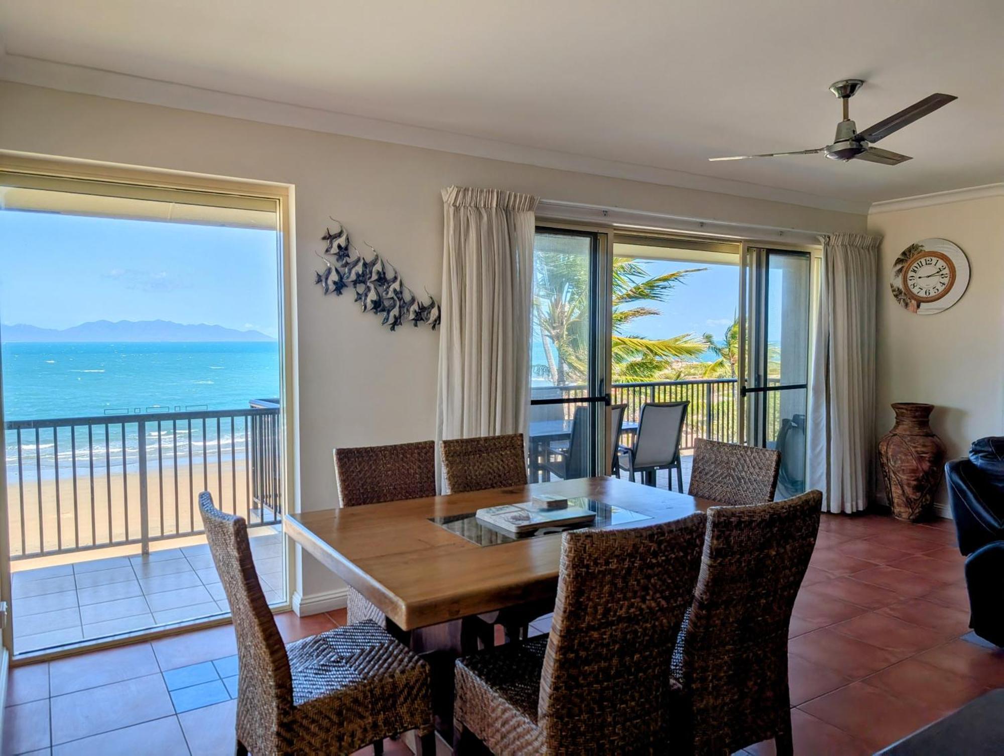 Rose Bay Resort Боуен Екстериор снимка