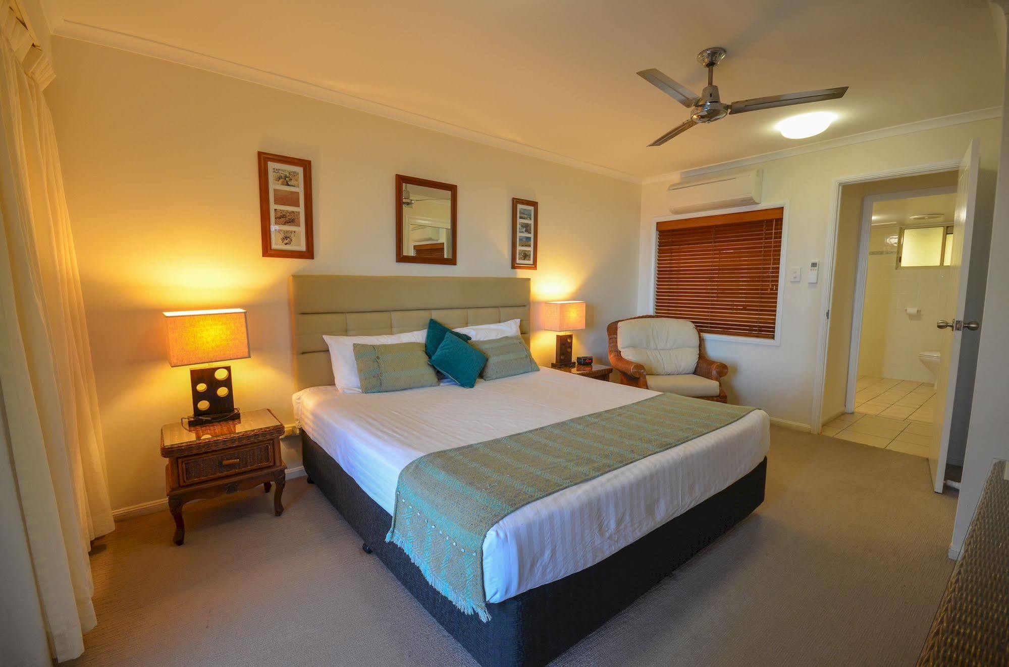 Rose Bay Resort Боуен Екстериор снимка